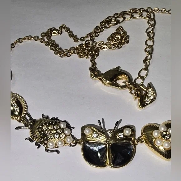 Swarovski Butterfly Gold Charm Necklace Swarovski Crystals 17in Adjustable - Picture 4 of 8